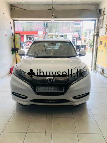 Vezel car for rent in Homagama