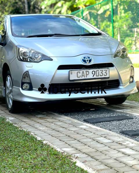 Toyota Aqua car for sale in Mirigama